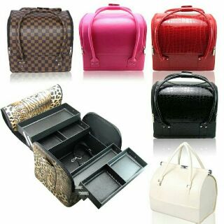 กระเป๋าเครื่องสำอางค์ Coz case