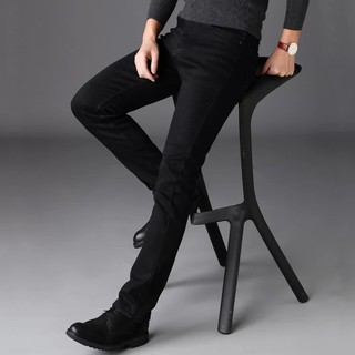 ใส่โค้ด PAYMFA ลดทันที 12%  Slim Fit Jeans กางเกงยีนส์ ทรงสลิม เข้ารูป สีดำ DS08