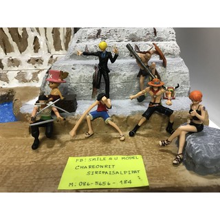 กาชาปองโมเดล One Piece Magnet ของแท้ยกเซ็ตเจ็ดแบบ