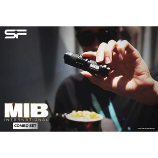 สินค้าโรงหนัง ไฟฉาย MIB FLASH LIGHT