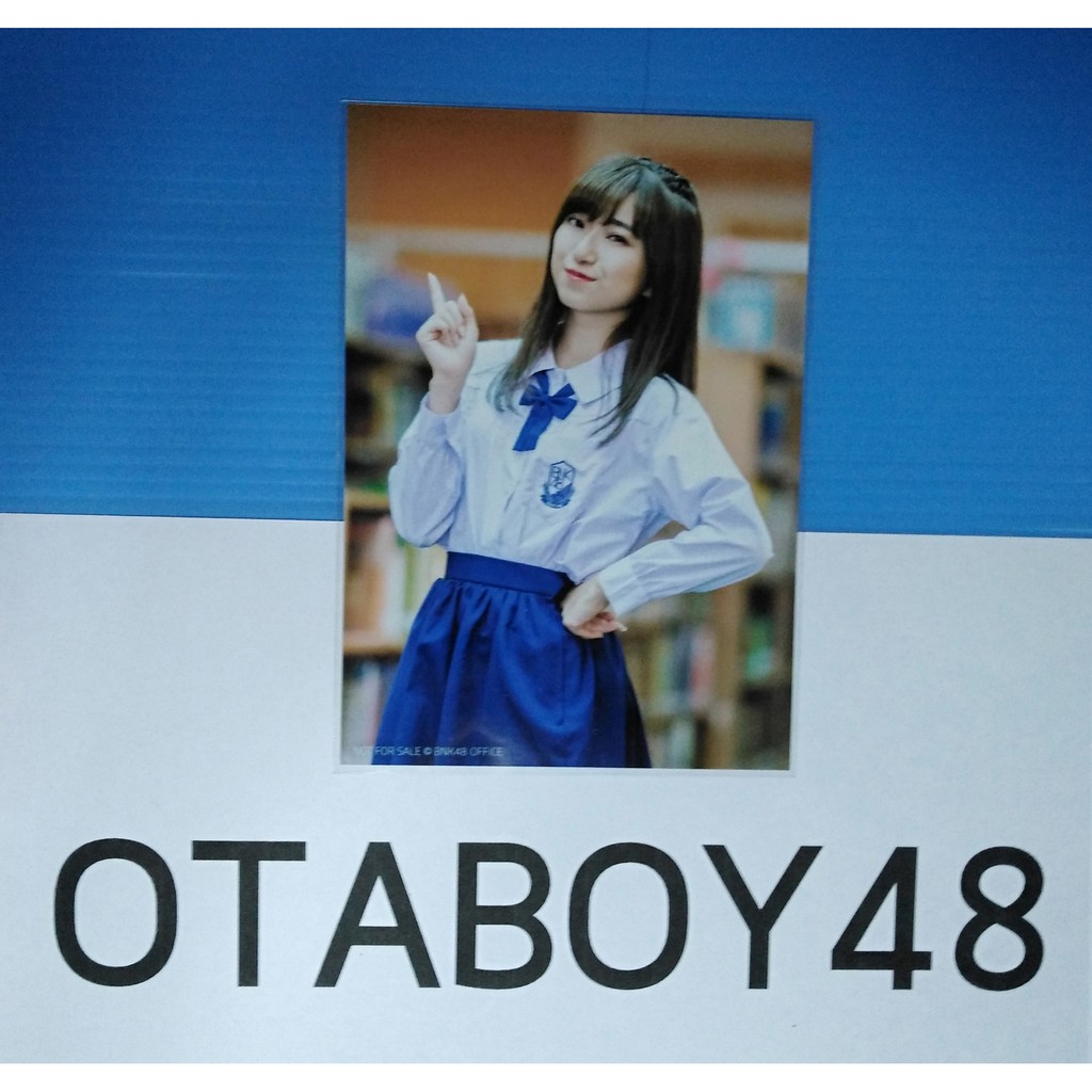 มิโอร (Miori) BNK48 ชุด นร. ก็เพราะว่าชอบเธอ (Kimi no Koto ga Suki Dakara) รูปสุ่ม CD Single 6 Begin