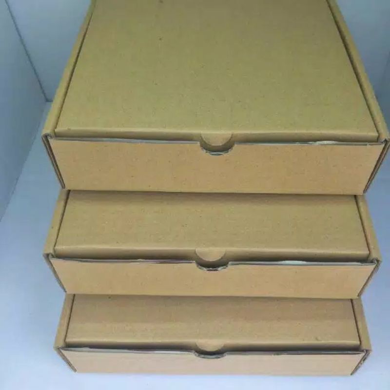 Uk PLAIN PIZZA BOX 21X21X4