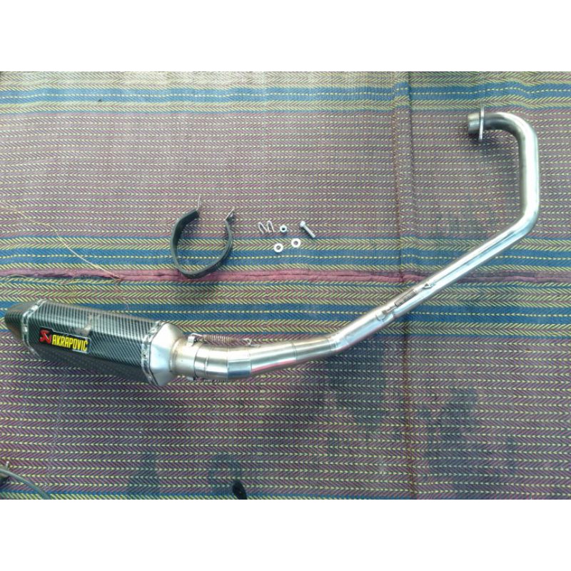 ท่อakrapovic cbr150R