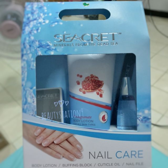 Seacret nail care (body lotion, buffing block, cuticle oil, nail file)