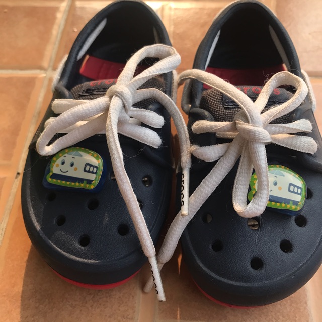 รองเท้า Crocs เด็กแท้ size6
