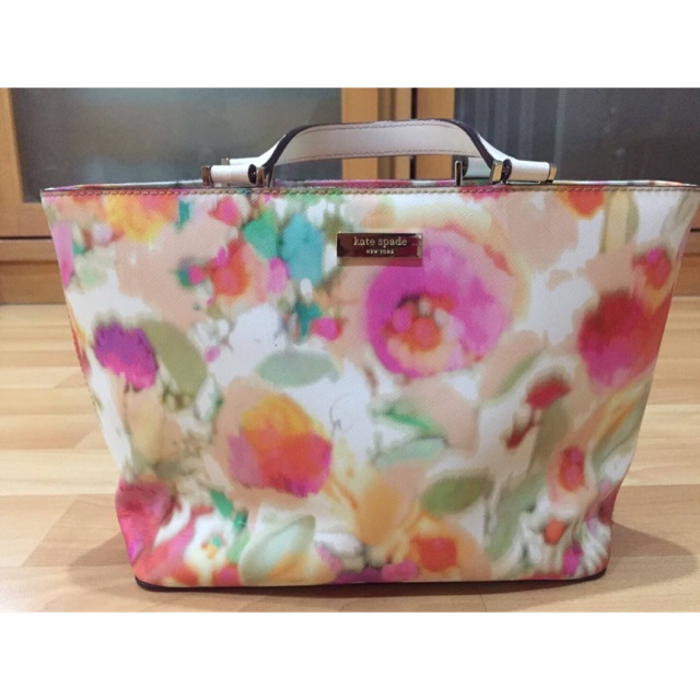 ส่งต่อกระเป๋า Kade Spade ของแท้ จากshop