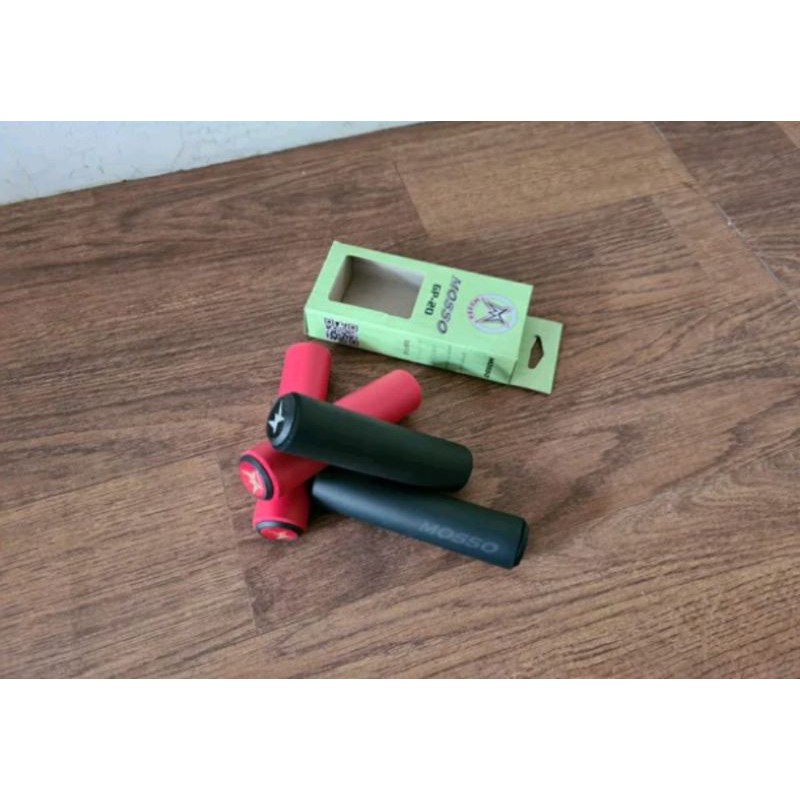 Handgrip moso GP-20 ช้อน hand grip moso ฟองน้ําโฟมกันน้ําเหมาะสําหรับ bmx จักรยานพับ mtb federal bro