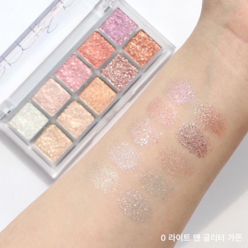 พร้อมส่ง  ROM&ND Better Than Palette (the secret garden) เบอร์ 00 กลิสเตอร์ eyeshadow สวย romand