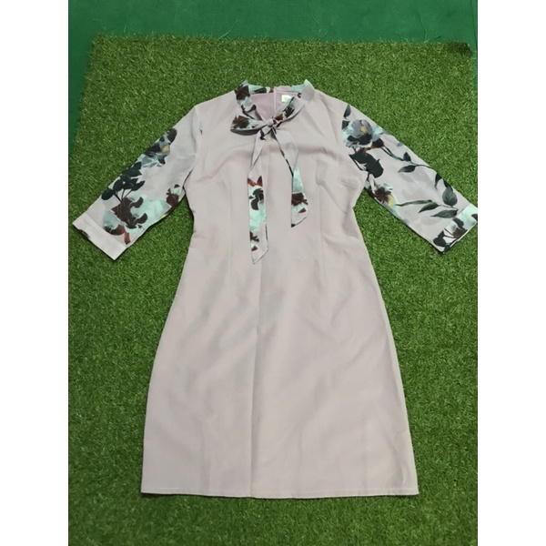 ส่งต่อ เดรสงานป้าย Elgrand L