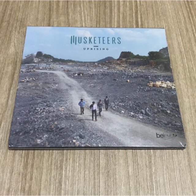 Cd วง musketeers อัลบั้มuprising ซีล มือ1 ลิขสิทธิ์แท้