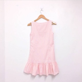 Ruffle dress (390฿-&gt;150฿)