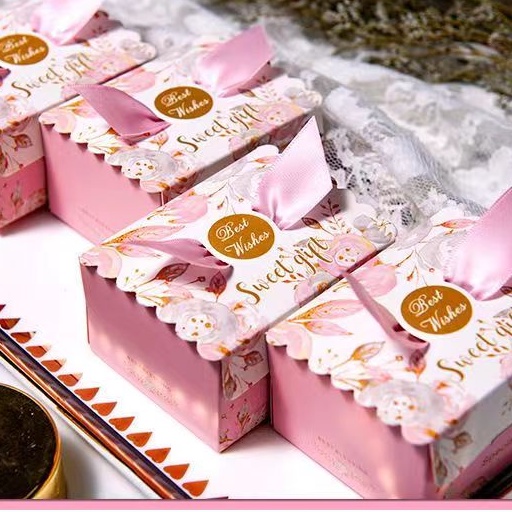 กล่องของขวัญ กล่องใส่ขนม กล่องกระดาษ สำหรับงานแต่ง ( พร้อมส่ง )