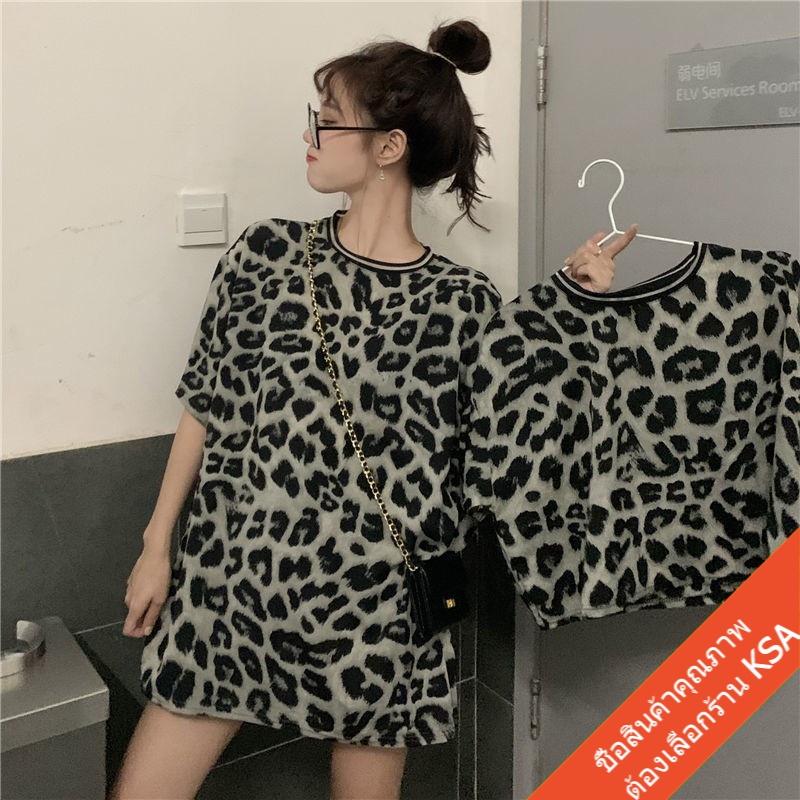 ksa [พร้อมส่ง] เสื้อยืดแขนสั้นผู้หญิงแฟชั่น สไตล์เกาหลี Oversize เสื้อผ้าแฟชั่นสาวอวบ เสื้อครอปวัยรุ่น สินค้าใหม่ วัย