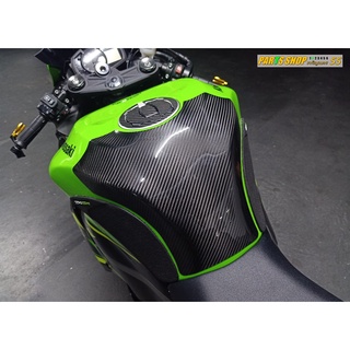 ครอบถัง ZX6R  แบบ  [   เพียวคาร์บอน  ]  ขนาดกลาง Size [  M  ][ Maxtec ]