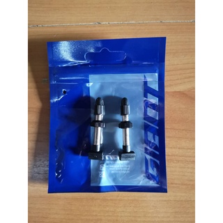 Giant วาลล์ทูปเลส TUBELESS VALVE (คู่) 32 mm สำหรับ เสือภูเขา MTB