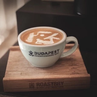 เมล็ดกาแฟคั่วกลาง Ristretto blend โทน Orange Chocolate สำหรับกาแฟ Espresso และกาแฟนมร้อน