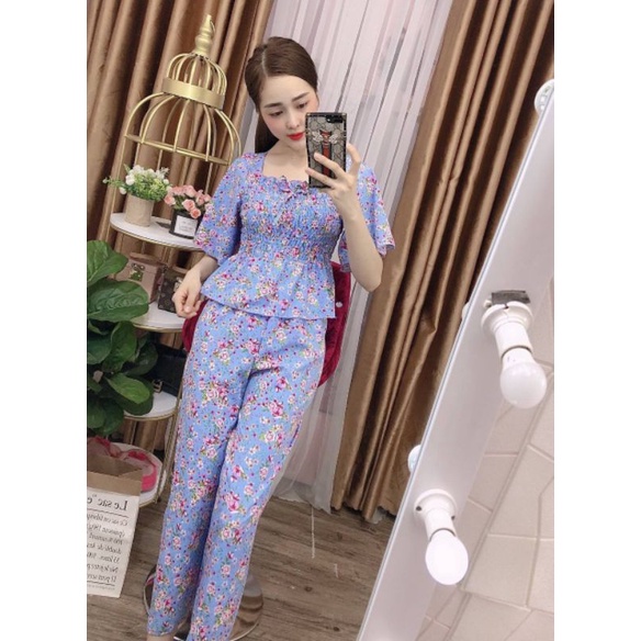 - Set Wear Floral Top & Pants (ไซส์ S ถึง M) สูงสุด 65KG