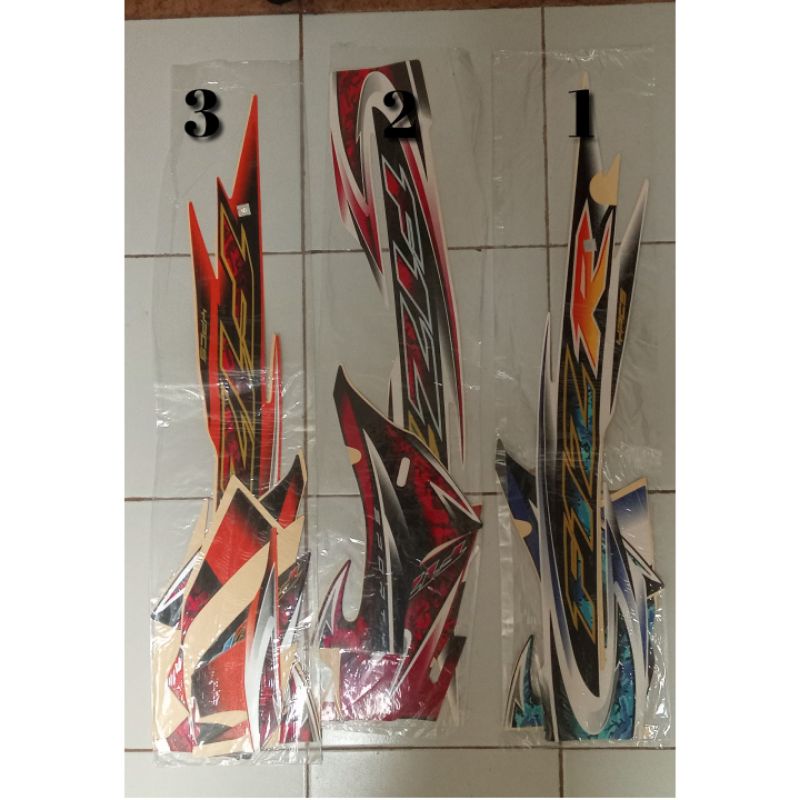 สติ๊กเกอร์ Yamaha F1ZR 2005 Striping