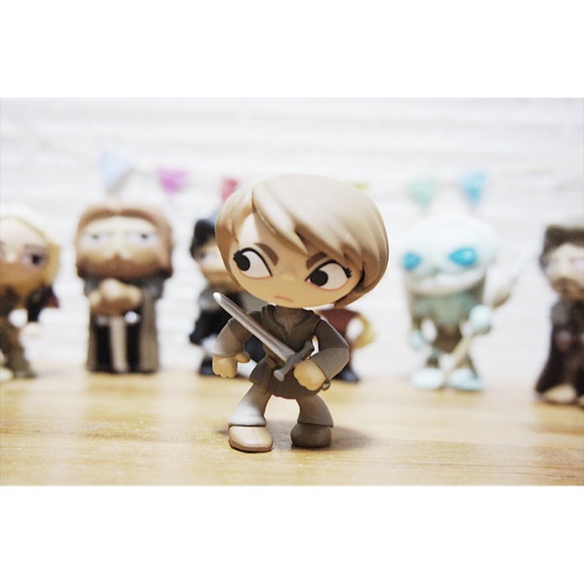 🔻 พร้อมส่ง 🔻Arya stark  Game of thrones vinyl figure  Funko mystery minis