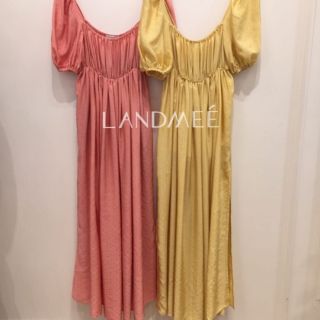 Landmee maxi dress..