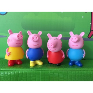 Play with You โมเดล Peppa Pig (1 ชุด มี 4 ตัว)