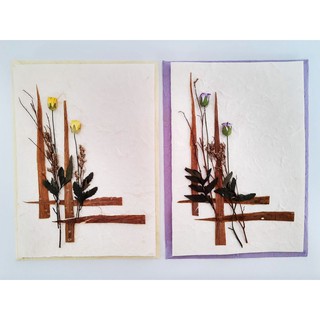 การ์ดอวยพรรั้วดอกไม้แห้ง (ขนาด L) Handmade Mulberry Paper Card with Dried Flowering Fence (Size L)