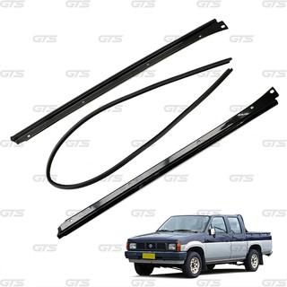 ชุด คิ้วยางกระจกหน้า ซ้าย+ขวา+บน 3เส้น สีดำ สำหรับ Nissan Big-M D21 Hardbody Pickup ปี 1986-1997