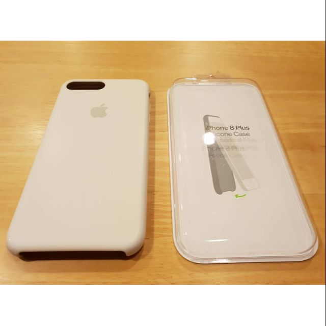 iPhone 8 Plus Silicone case ของ Apple มือ 2