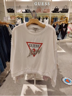 GUESS 100% สเวตเตอร์หญิง ขอบจั้ม S M L XL ตรงเพชรนูน สวยมาก  ของแท้💯💯จากล็อปพร้อมป้ายครบ