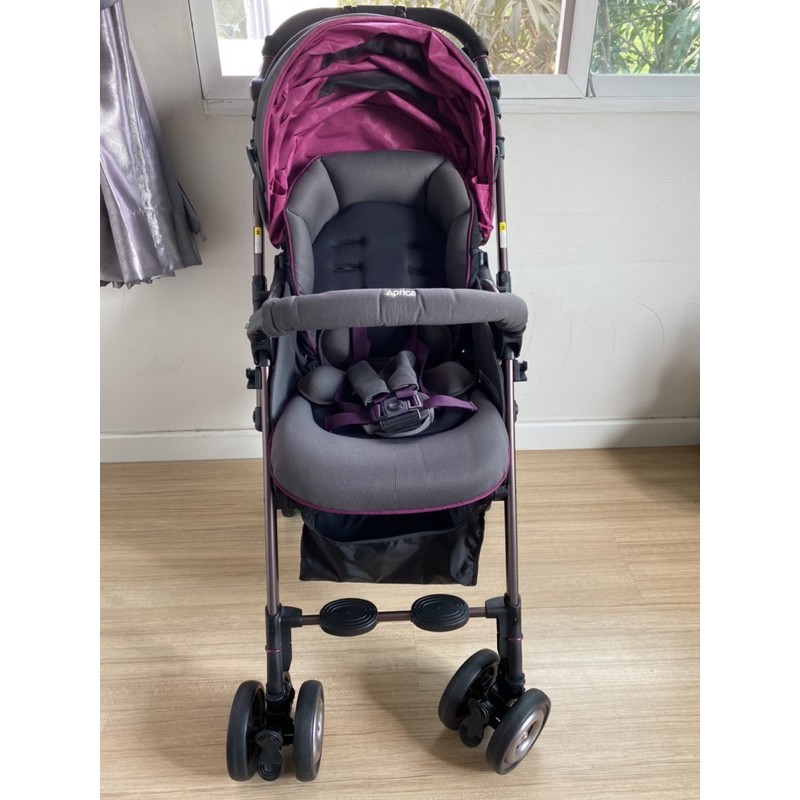 รถเข็นเด็ก Aprica  รุ่น Soraria magic basket