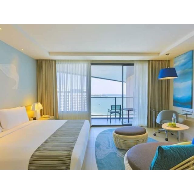 [e-ticket] Holiday Inn Pattaya พักได้ทุกวัน ไม่มีชาร์จ + Seafood BBQ Set +Late Check out 15.00 น.