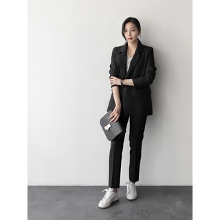 SURY SUIT : KELLY BLACK SUIT