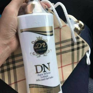 หัวเชื้อผิวขาวDN with Lotionราคา1,090บาท ขาวภายใน7-14วันเห็นผลภายใน1ขวดทางร้านมีบริการเก็บเงินปลายทางด้วยนะคะส่งฟรี