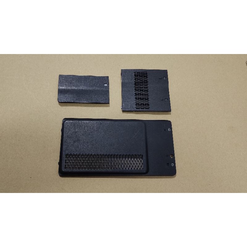 Compaq resario V3000 V3500 RAM cover HDD cover case