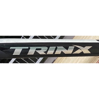 สติกเกอร์ ตัด ไดคัท คำว่า TRINX ขนาดยาว 25 ซม. วัสดุเป็น สติกเกอร์โครเมี่ยมสีเงิน