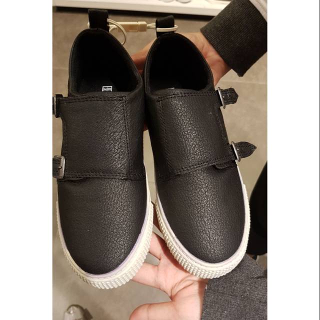 รองเท้าเด็ก Zara UK 33