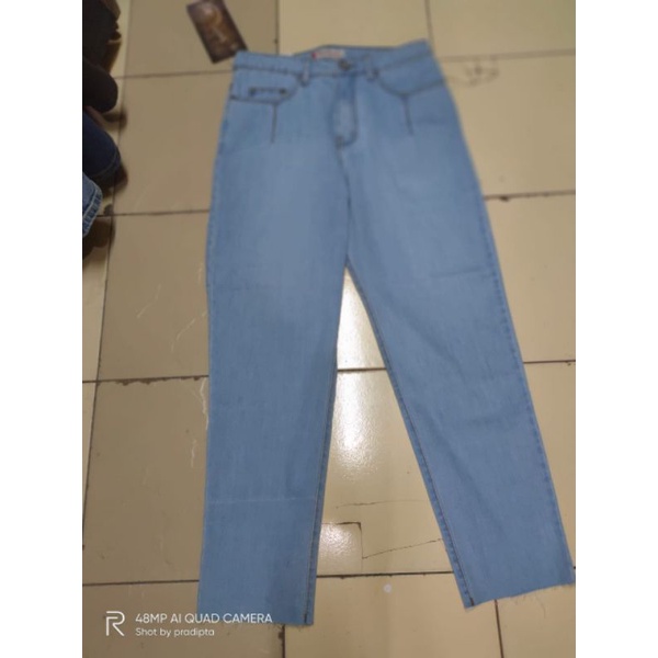 กางเกง AKO Jeanz****