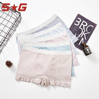Shining glamour Boxerผู้ชาย ลายริ้ว กางเกงในชายแบบขาสั้น ผ้ายืดหยุนสูงและดูดซับความชื้นได้อย่างรวดเร็ว  1986#