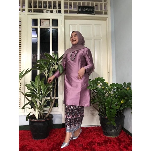 เอซี>>> Siti NURBAYA SET/ BAJU KURUNG SITI NURBAYA/ MODERN KEBAYA/ SITI NURBAYA TUNIC