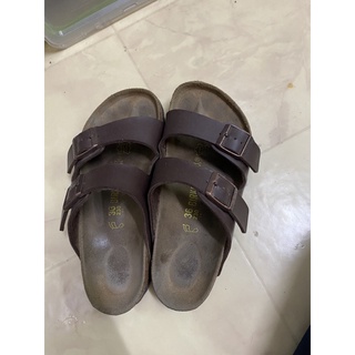 รองเท้า birkenstock แท้ไม่เเท้คืนเงิน size 36