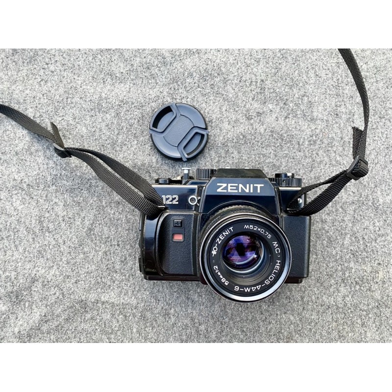 กล้องฟิล์ม zenit 122 พร้อมเลนส์ 58 f 2.0ละลายหลังสวย