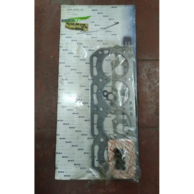 NISSAN C120,C22,A15 TOP SET GASKET(11042-H8425)