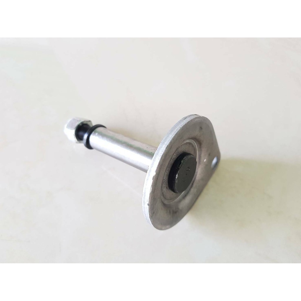 สลักแหนบหน้า NISSAN BIG-M TD25,DATSUN 620,720 อันละ120บาท