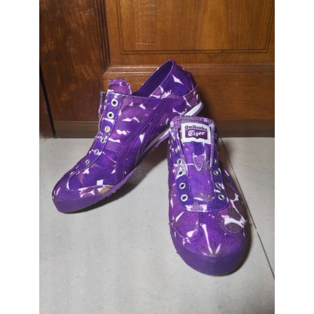 รองเท้า Onitsuka Tiger