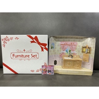 Sylvanian Kitchen Set มือ 1 ชุดครัว มีด เขียง ครัว ตู้ อ่างล้างจาน ซิลวาเนียน