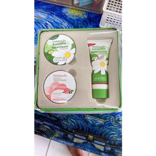 Herbacin Kamille Hand Cream set 20ml x 3ชิ้น มาในแพคเกจกล่องเหล็กน่ารักมากๆ ของแท้