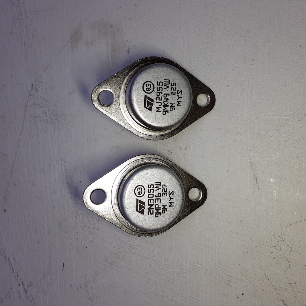 Tr 2N3055 และ MJ2955 ST ory