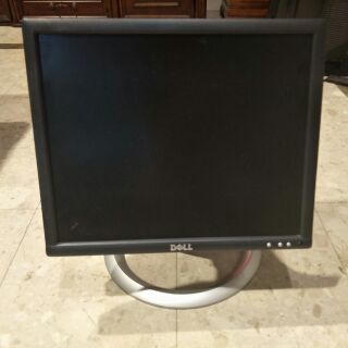 [ลด 80บ. โค้ด ENTH119]จอ LCD 17 DELL Ultrasharp รุ่น 1704FPT