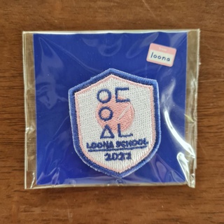 [แท้/พร้อมส่ง​] เข็มกลัดผ้า Embroidery Wappen LOONA 2022 Seasons Greetings Class of 2022