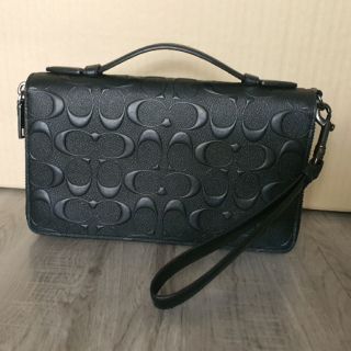 Coach ดับเบิ้ลซิป ถือและคล้องแขนได้ มือสอง